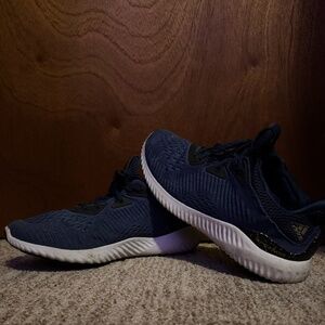 Adidas AlphaBounce Tennis Shoes